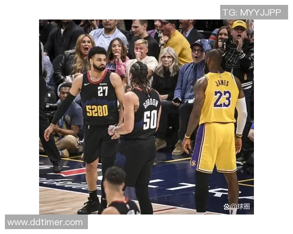 湖人对决热火精彩回顾11月19日NBA赛场上的激烈碰撞与精彩瞬间