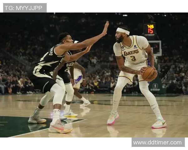 3月2日NBA湖人与雄鹿精彩对决全场录像回放及赛后精彩点评分析